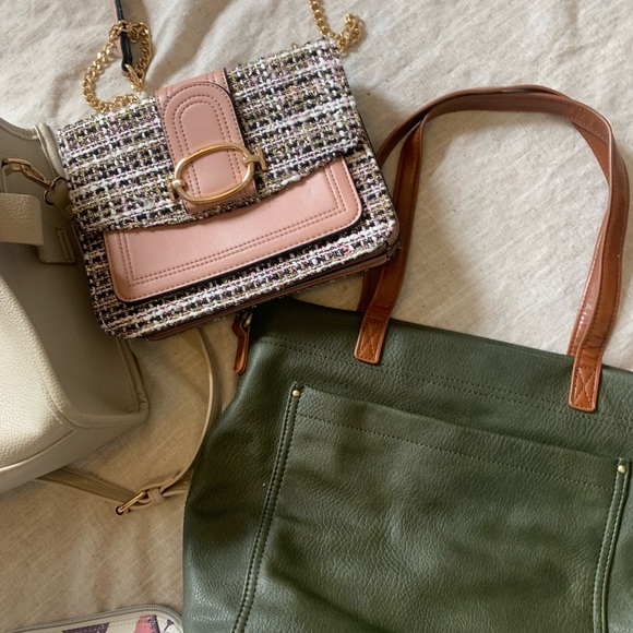 Purse bundle. Price for all! - Picture 3 of 6